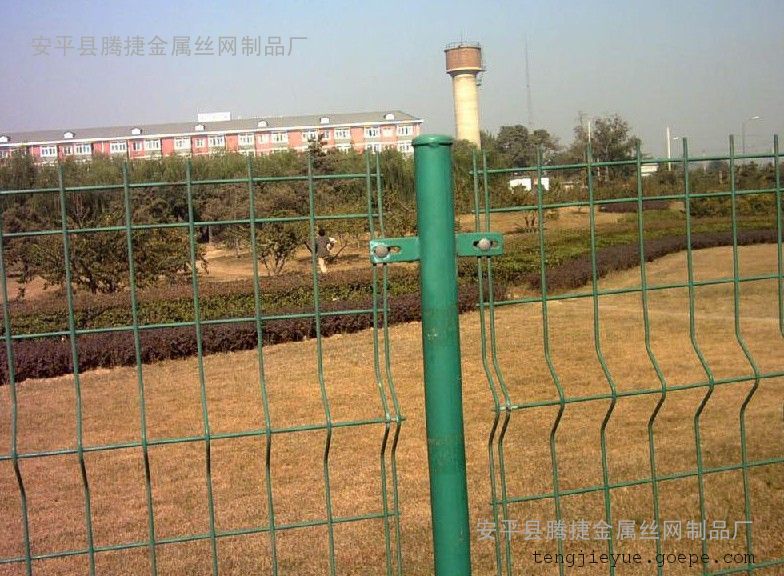 浸塑护栏网 第5页