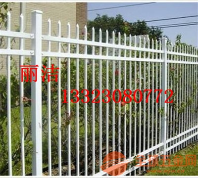 锌钢护栏网，安全与美学的完美结合——探寻优质锌钢护栏网生产厂家的奥秘