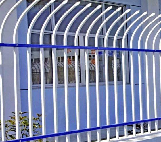 锌钢护栏网，现代建筑安全与美学的完美融合