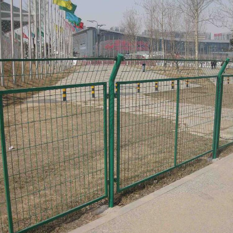 框架护栏网，规格型号与实用指南