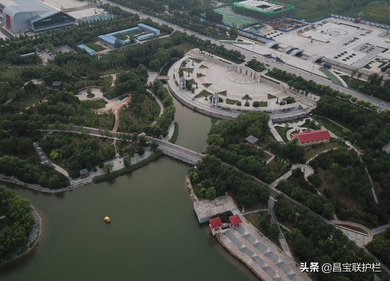 窗户护栏网，安全与美学的完美融合