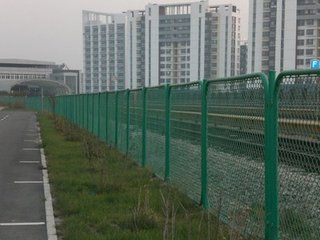 蓝白交织的守护——蓝白色护栏网片效果图制作指南