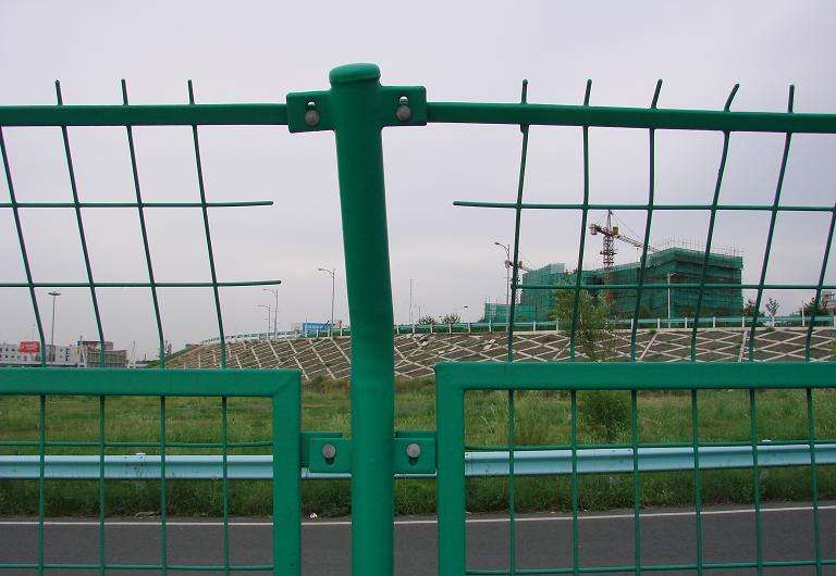 护栏网合格证样本及其重要性解析
