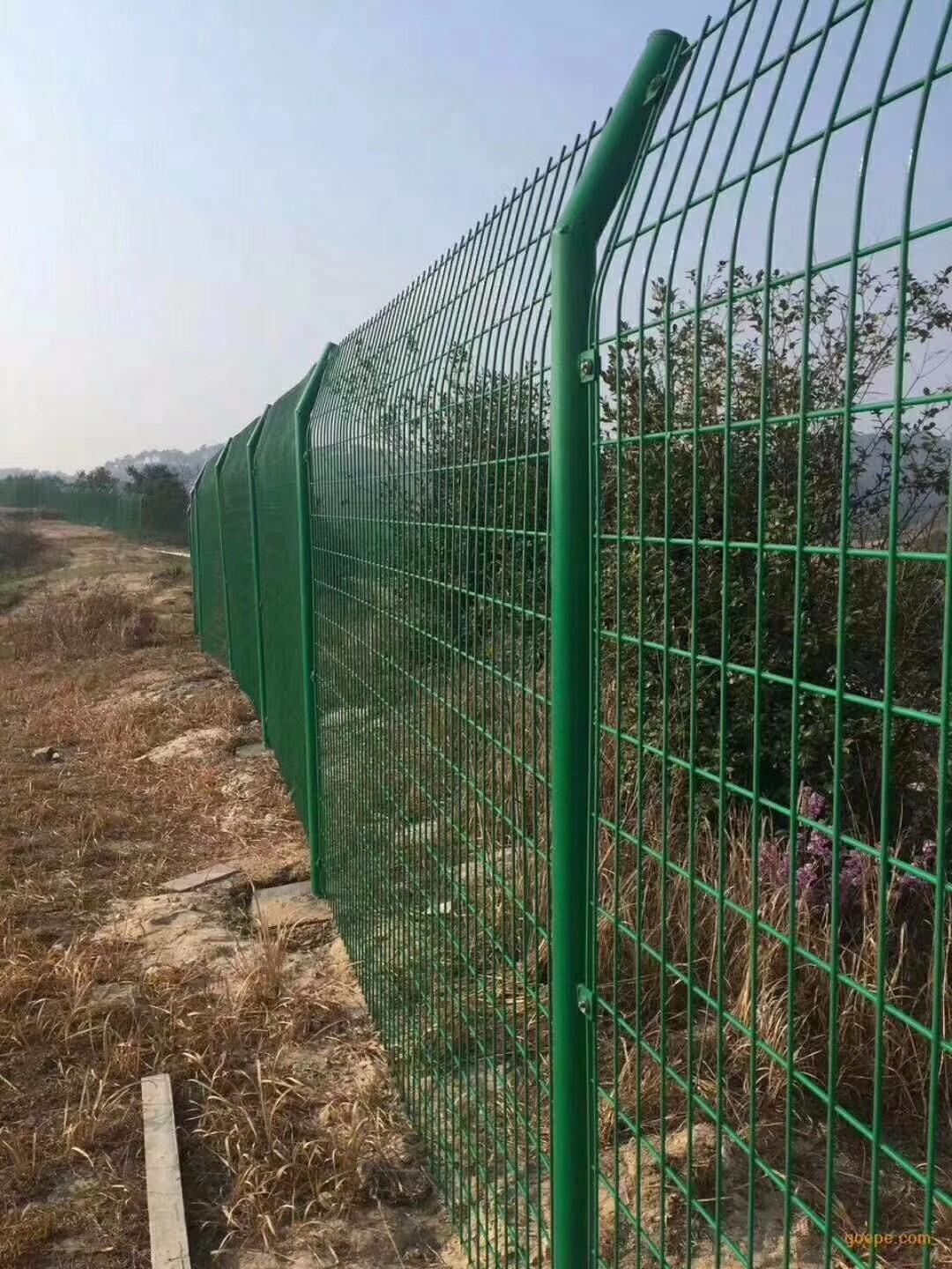 圈地护栏网批发，安全与效率的双重保障