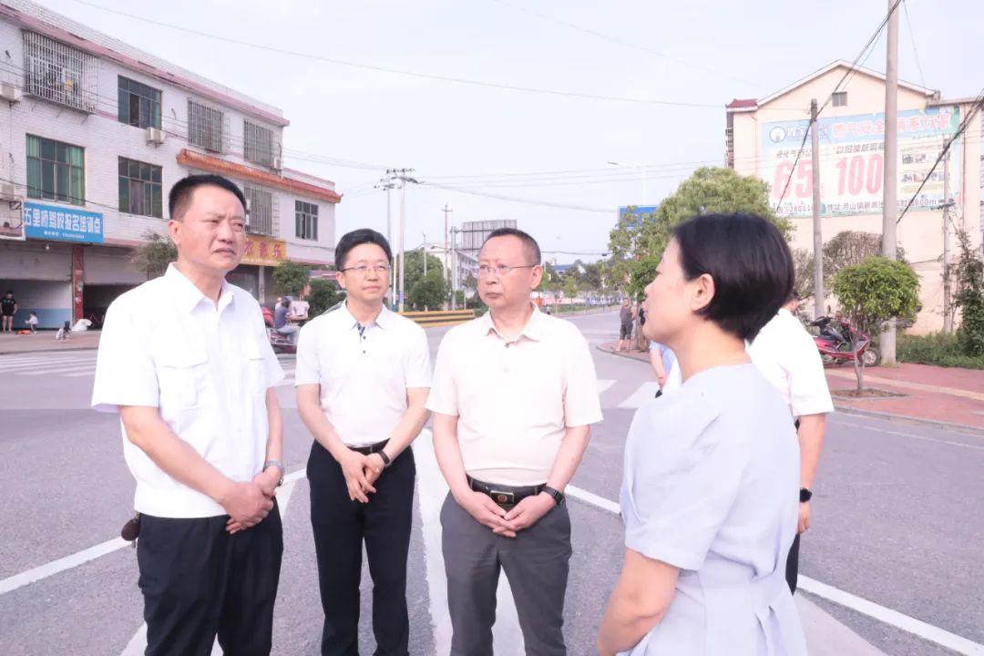 防护栏网，价格、规格与安全守护的完美结合
