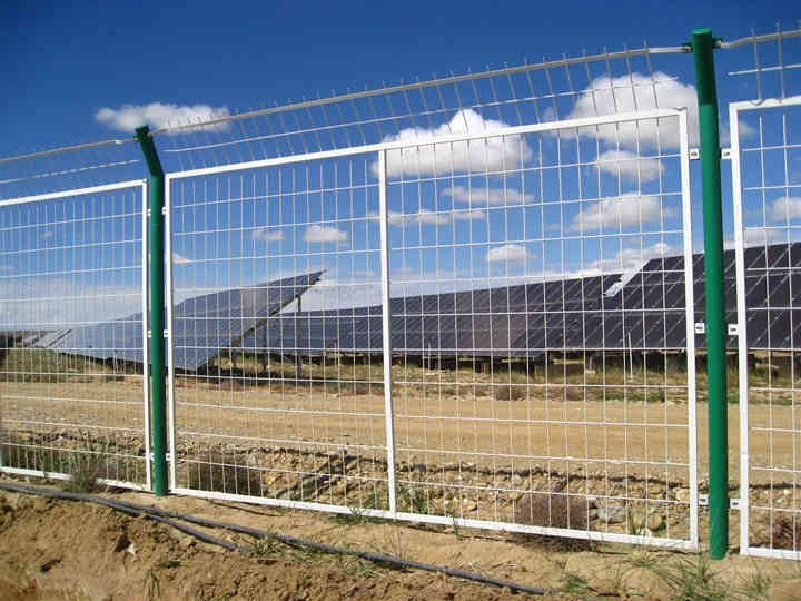 青岛围栏网与护栏网厂家，品质与创新的双重保障