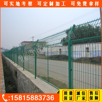 护栏网生产厂家概览，从专业到创新，守护每一处安全