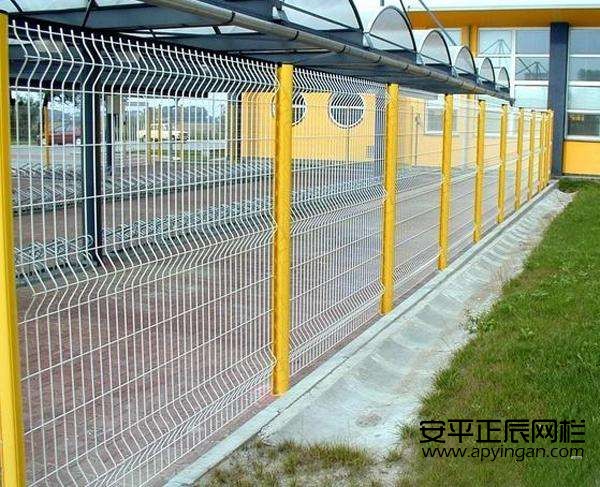 护栏网一米五价格详解，市场行情、材质选择与性价比考量
