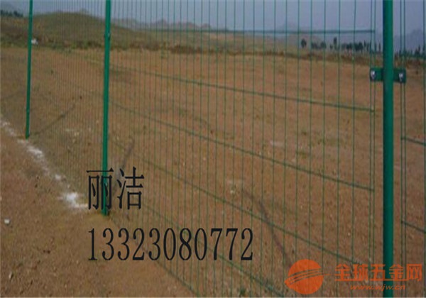 公路护栏网价格，市场分析、影响因素与购买指南