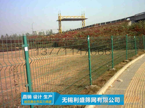 高效而安全的双边护栏网安装指南，步骤详解与注意事项