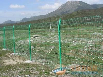 探索新疆道路护栏网官方网，守护丝绸之路的坚实防线