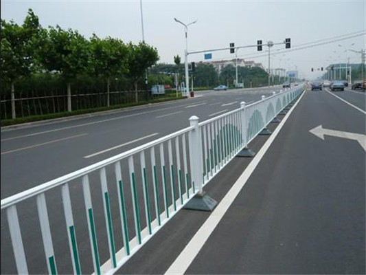道路护栏网厂，守护安全，筑就未来之路