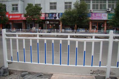 锌钢道路护栏市场概览，优质厂家选择与解析
