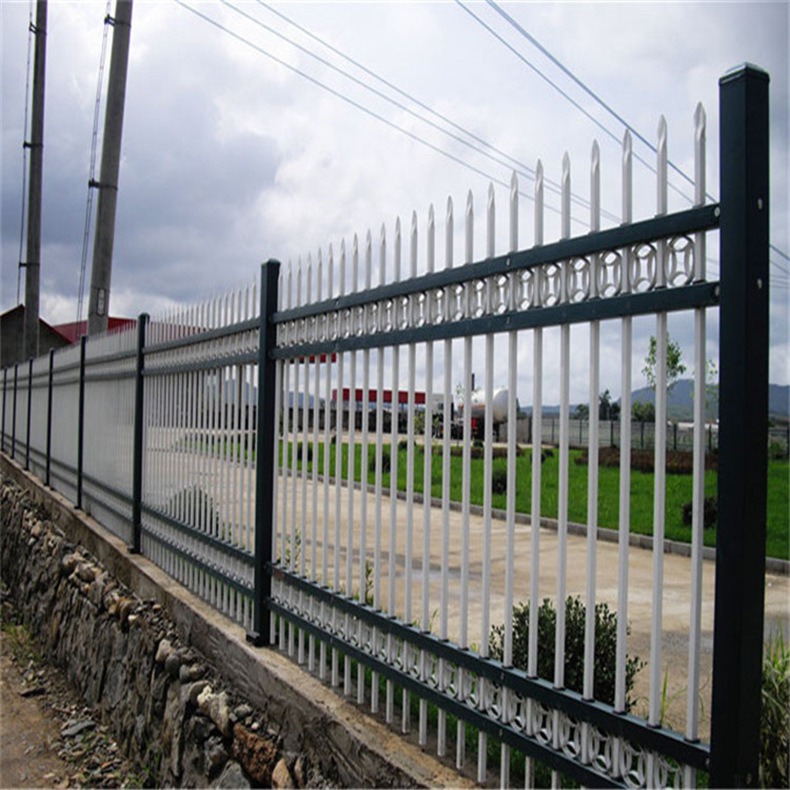 最新版护栏网锌钢道路护栏厂家排行榜，品质与创新的较量
