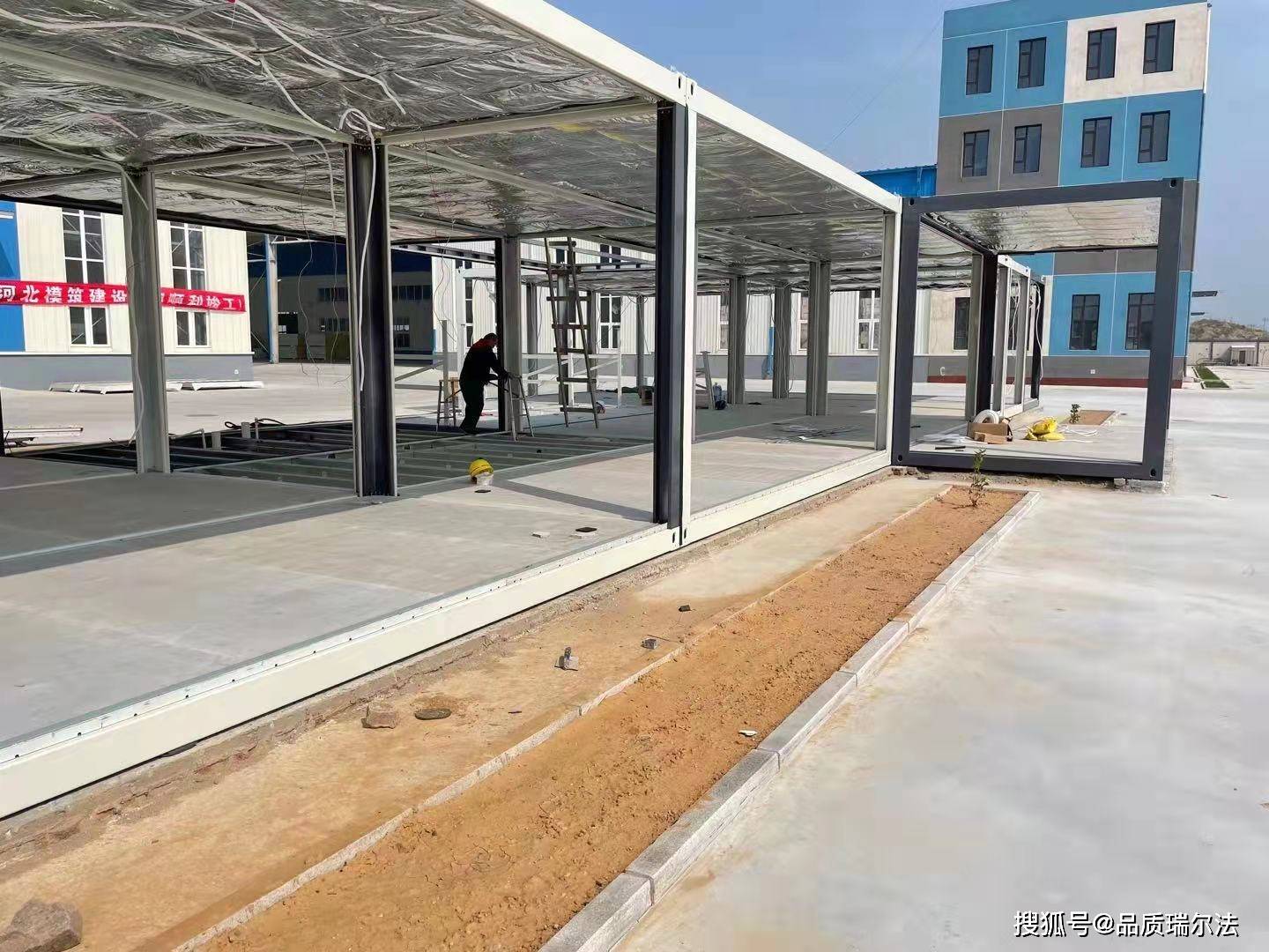 守护边疆安全，新疆道路护栏网的多重作用与意义