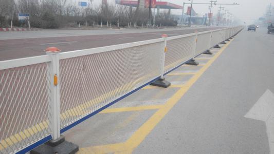 公路护栏网，直接厂家的选择与优势