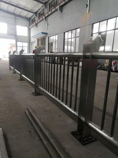 护栏网工程施工方案模板