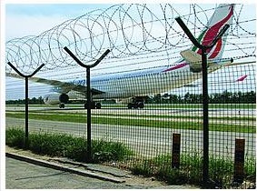 机场护栏网，守护空港安全的隐形卫士