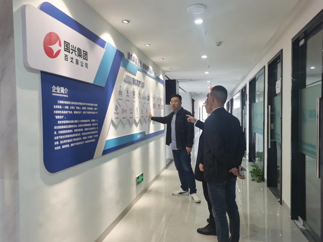塑料制品的标识和标志标准，确保安全与环保的基石