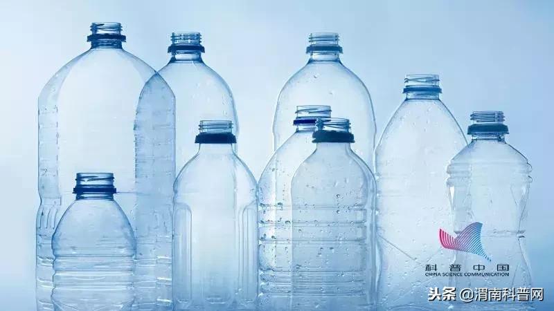 塑料制品的广泛世界，从日常用品到高科技应用