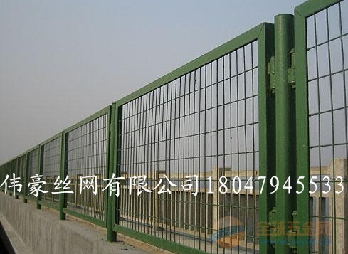 云南护栏网厂家批发，品质与服务的双重保障