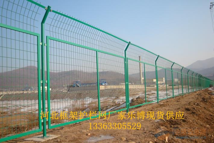 防护护栏网，价格、功能与选择指南