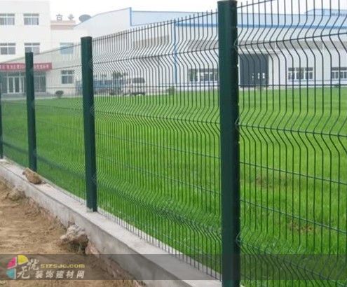 边框护栏网，安全与美观的双重保障——专业批发商的视角