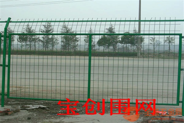 成都护栏网生产厂家的崛起之路，品质与创新的双重驱动
