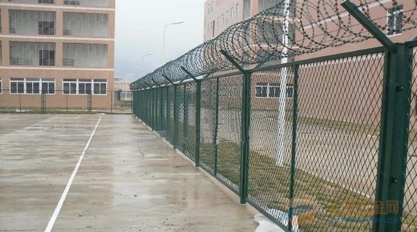 探索南宁护栏网厂，品质与创新的守护者
