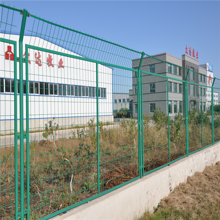 果园围栏网与护栏网，价格、选择与安装全解析
