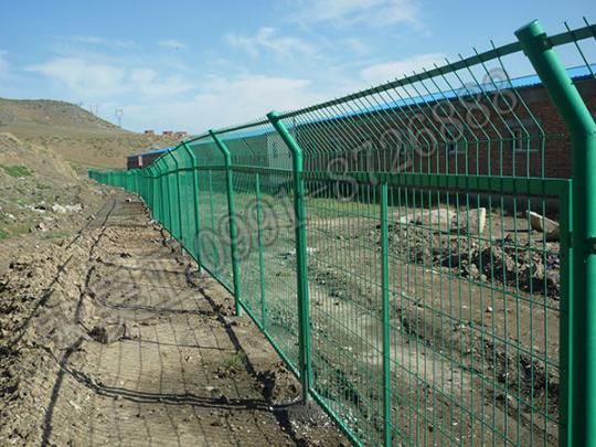 探索新疆公路护栏网，守护丝绸之路的坚固防线