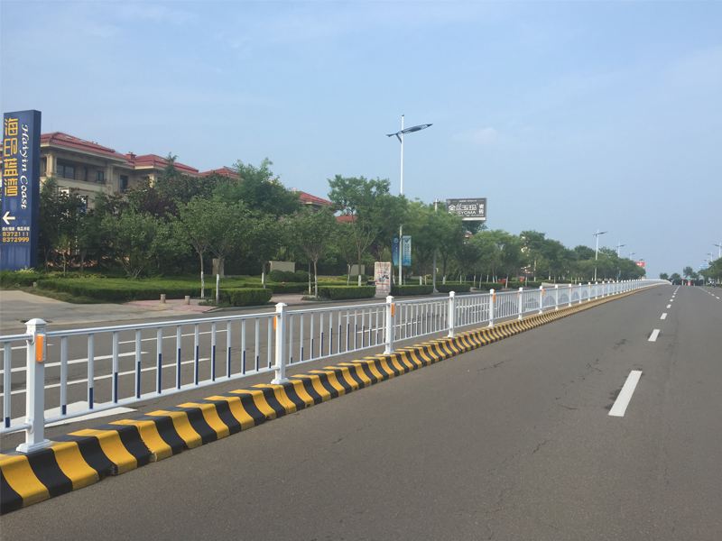 江苏道路护栏网，守护安全，美化环境的隐形卫士