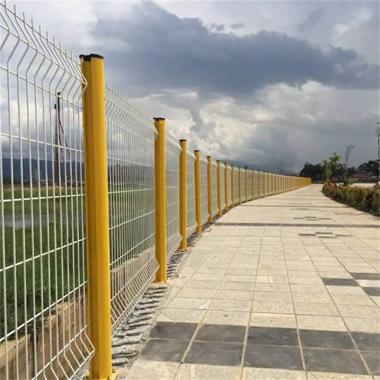 道路护栏网，守护安全，守护未来——市场报价与选择指南