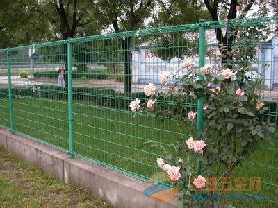公路围网护栏网，守护安全，畅通无阻的隐形盾牌