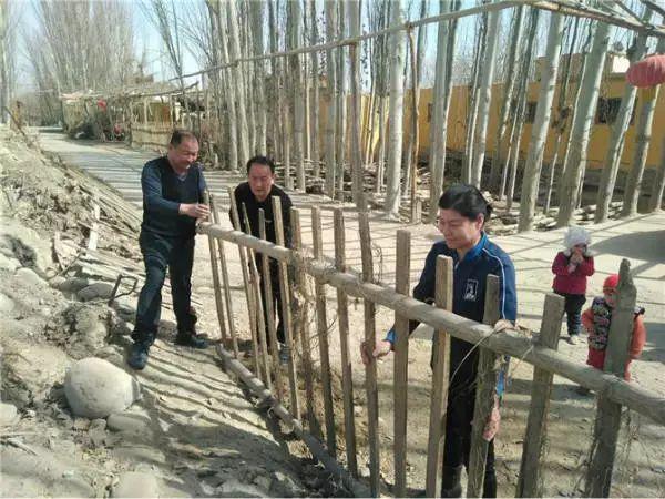 守护安全，畅通无阻，水渠护栏网的重要性与应用