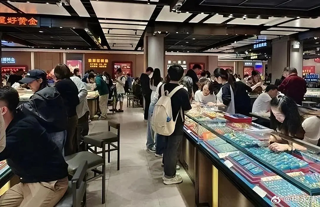 为什么金店不再销售铂金，市场变迁与消费者偏好的双重影响