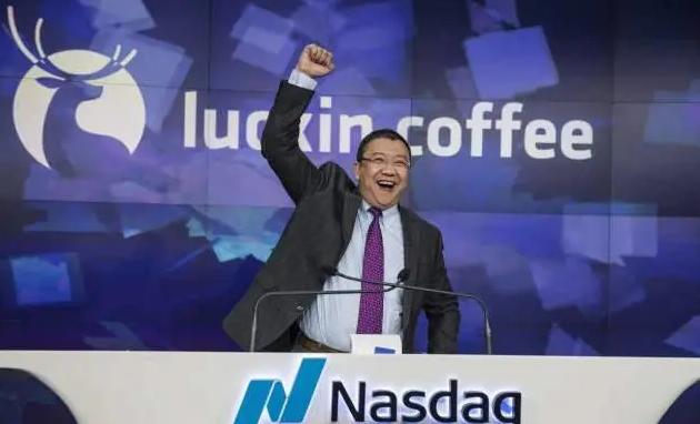 黄金金价今日走势分析，投资者的避风港与市场情绪的晴雨表