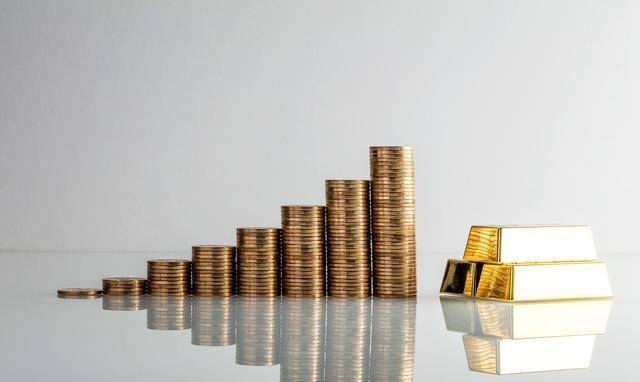 金融危机中的理性选择，为何千万别买黄金并非明智之举