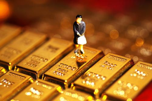 黄金投资，如何选择最纯的黄金品牌