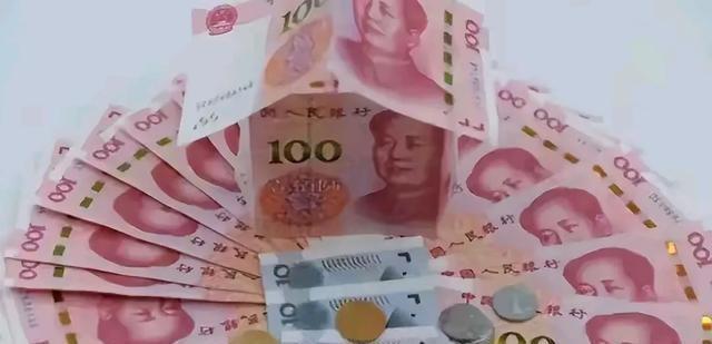 美元兑离岸人民币实时汇率，全球金融市场的晴雨表