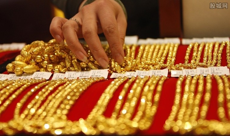 黄金价格，一克黄金的当前价值与市场动态分析