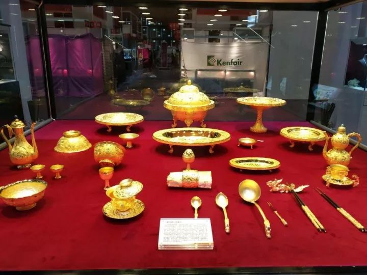 探索老凤祥官网旗舰店商城，传承与创新并蓄的珠宝殿堂