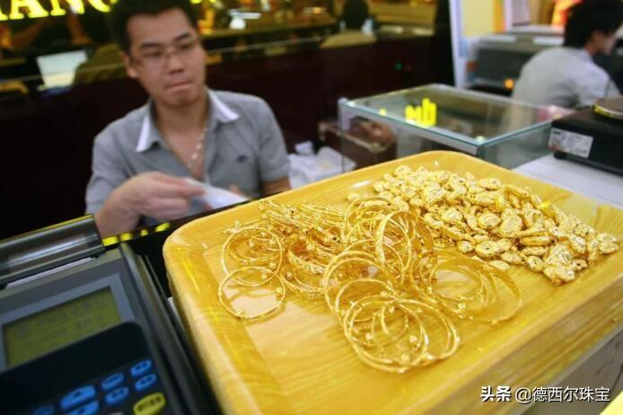 旧黄金回收价格今日一览，市场动态与价值再发现