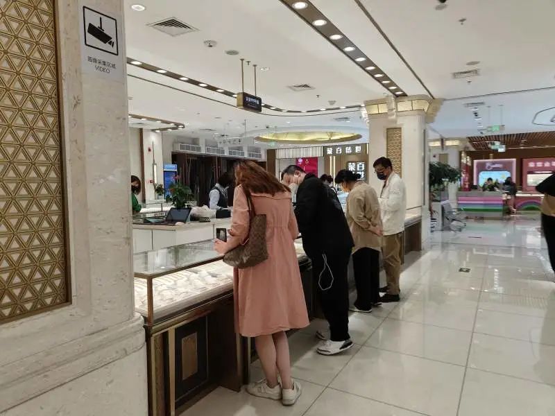 今日回收金价，市场动态与投资考量