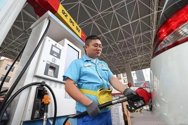 7月26日油价调整，市场动态与消费者影响深度解析