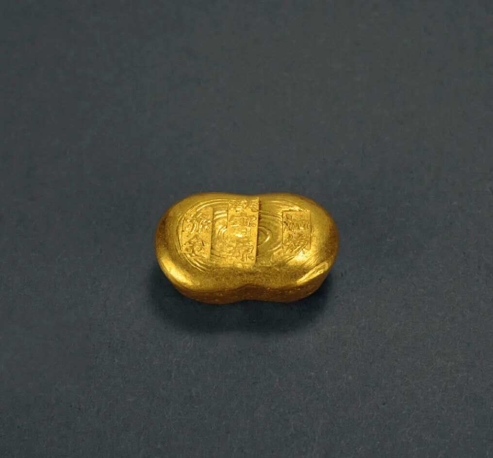 金