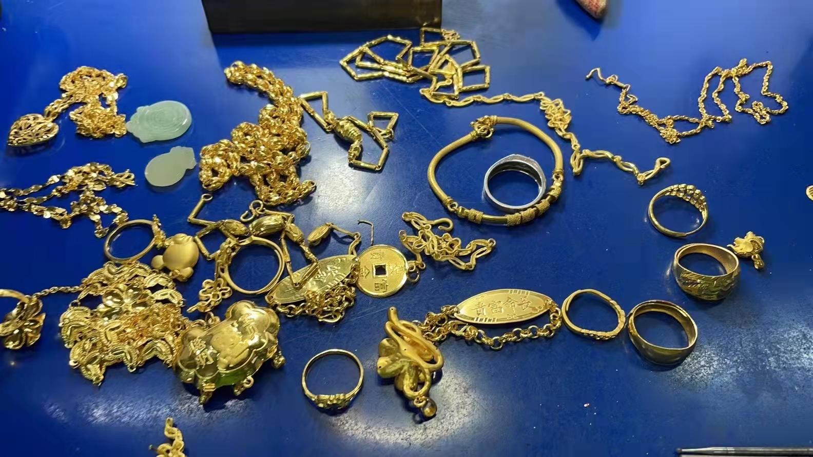 现在的黄金首饰价格，市场动态与消费者指南