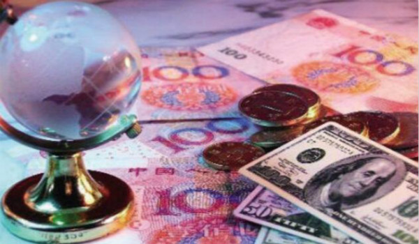 白银现货价格与人民币汇率的动态关系分析