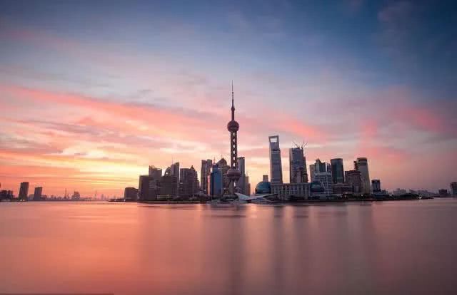 探秘上海黄金期货价格，全球金融市场中的黄金风向标