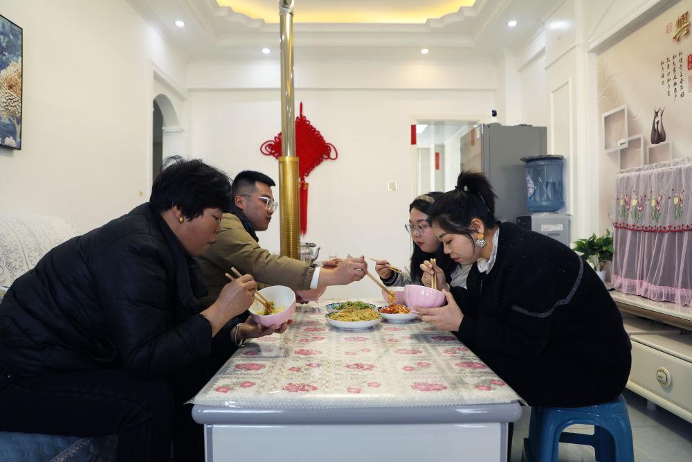 黄金市场今日最新分析，波动中的避险港湾